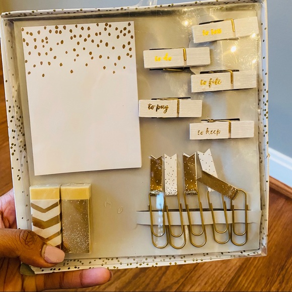 Notepads & Stationary Bundle - Picture 2 of 7